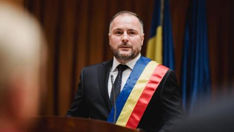 Rareș Hopincă, primarul Sectorului 2, în dialog cu Bogdan Chirieac la Interviurile DCNews, joi la ora 14:00