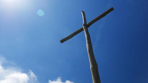 "Rugăciunea înfrumuseţează viaţa". Pr.dr. Adrian Agachi, mesaj puternic la DC EDU