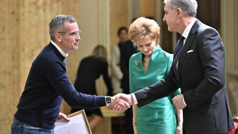 „În direct din linia întâi”, Adelin Petrișor despre războaiele lumii și Armata României