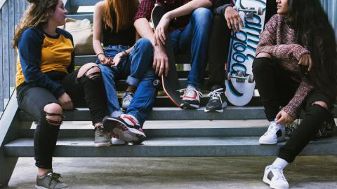 ”Răspundem! Sâmbăta” cu psiholog Irene Mîndruță, despre adolescență