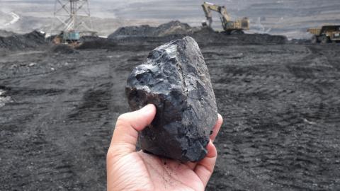 De la cărbune la gaz. Care sunt riscurile acestei tranziții? Liderul CNS „Cartel Alfa”, Bogdan Hossu, oferă câteva răspunsuri