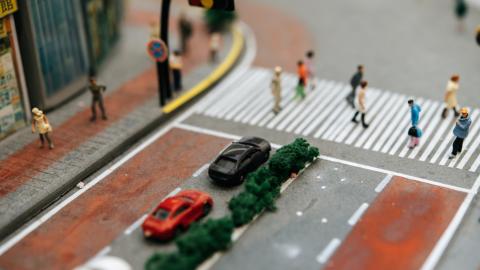 Cum ar trebui să arate de fapt o campanie pentru prevenirea accidentelor rutiere. Titi Aur dă câteva exemple