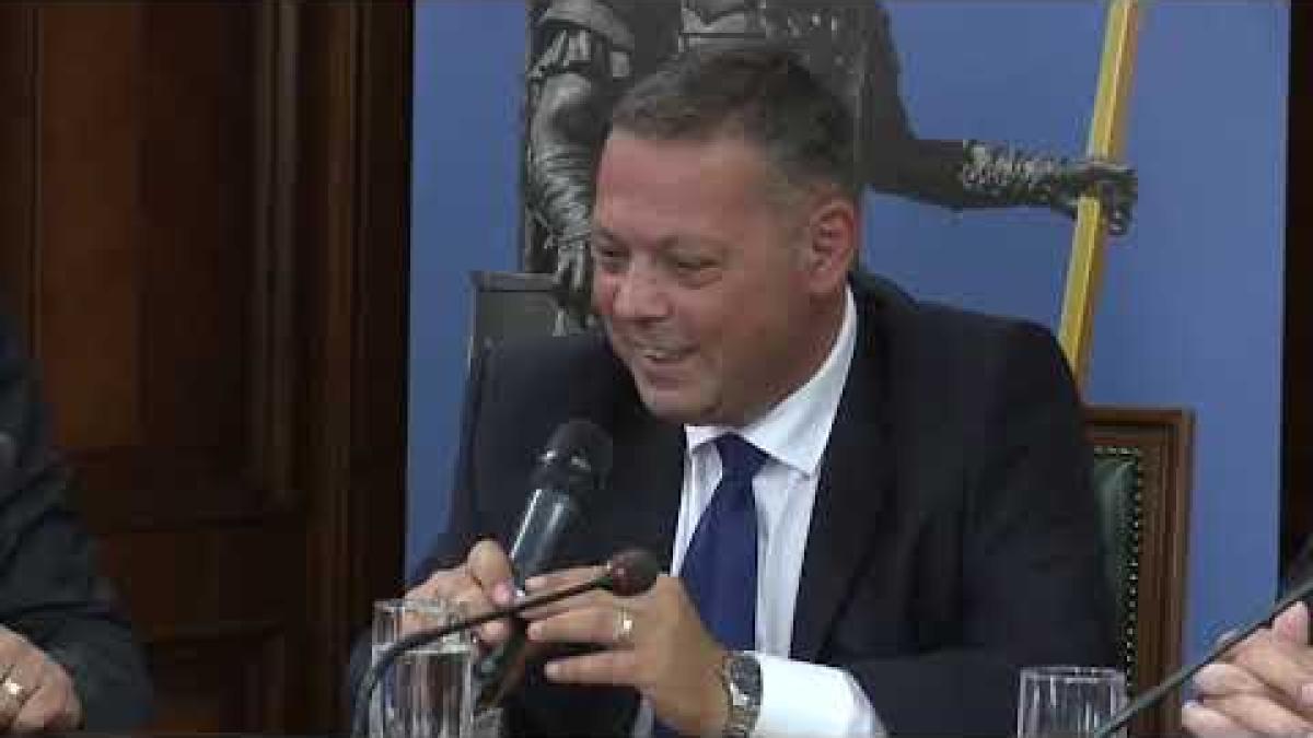 Universitatea „1 Decembrie 1918” a împlinit trei decenii  Conferință cu rectorul Breaz și conducerea