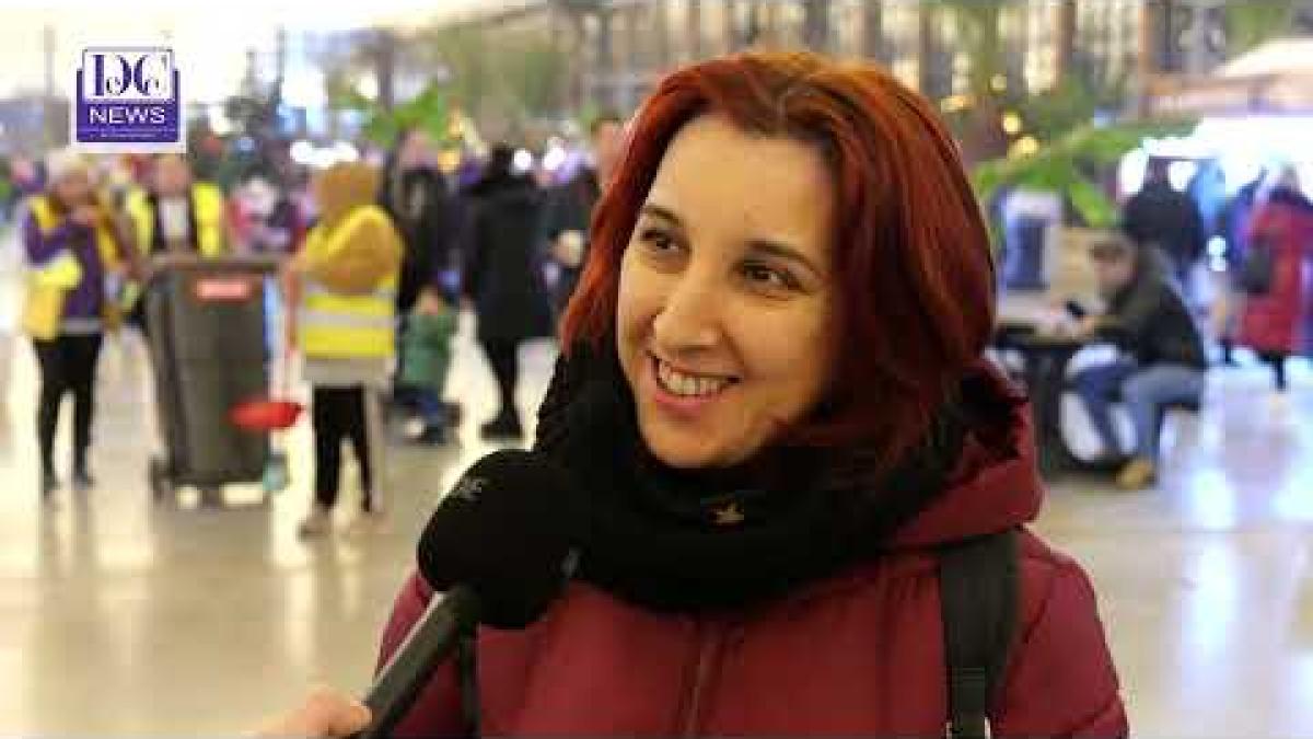 Cum e la Târgurile de Crăciun din Capitală în timpul săptămânii, pe ploaie - Reportaj DC News TV