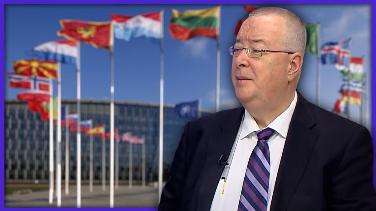 Cursa aroganților pentru șefia NATO. Chirieac: Iohannis are o imagine excepțională în exterior, deși cu românii este îngâmfat