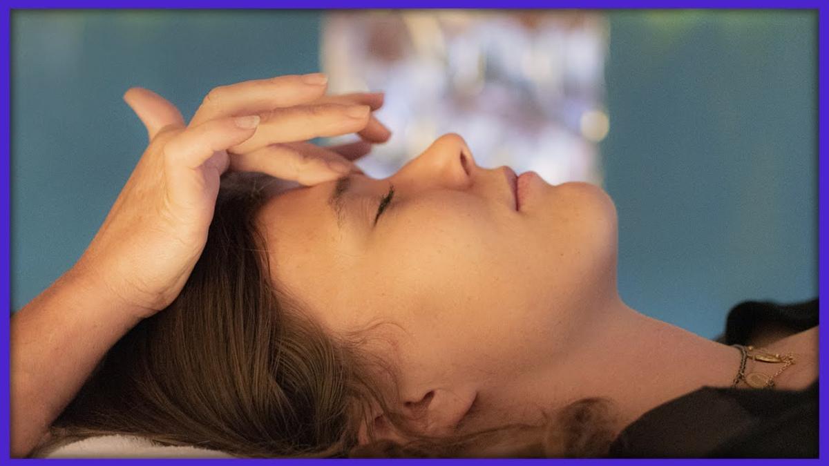 Vindecare prin terapia Reiki. Terapeut: “Se poate folosi și în cazuri de boală, unde poți să vindeci un organ”