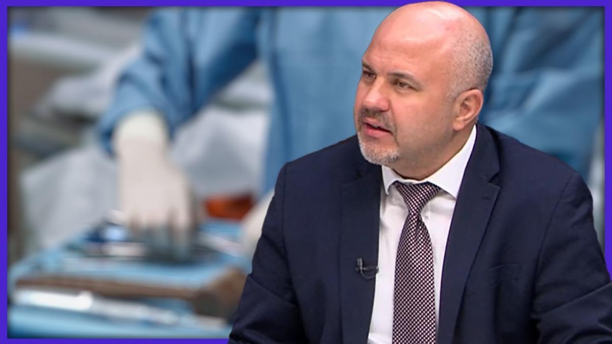 Șefii din spitalele românești, îndumnezeiți. Ungureanu: Venirea la medic e un privilegiu. Tu cine ești, mă? Ești un nimeni