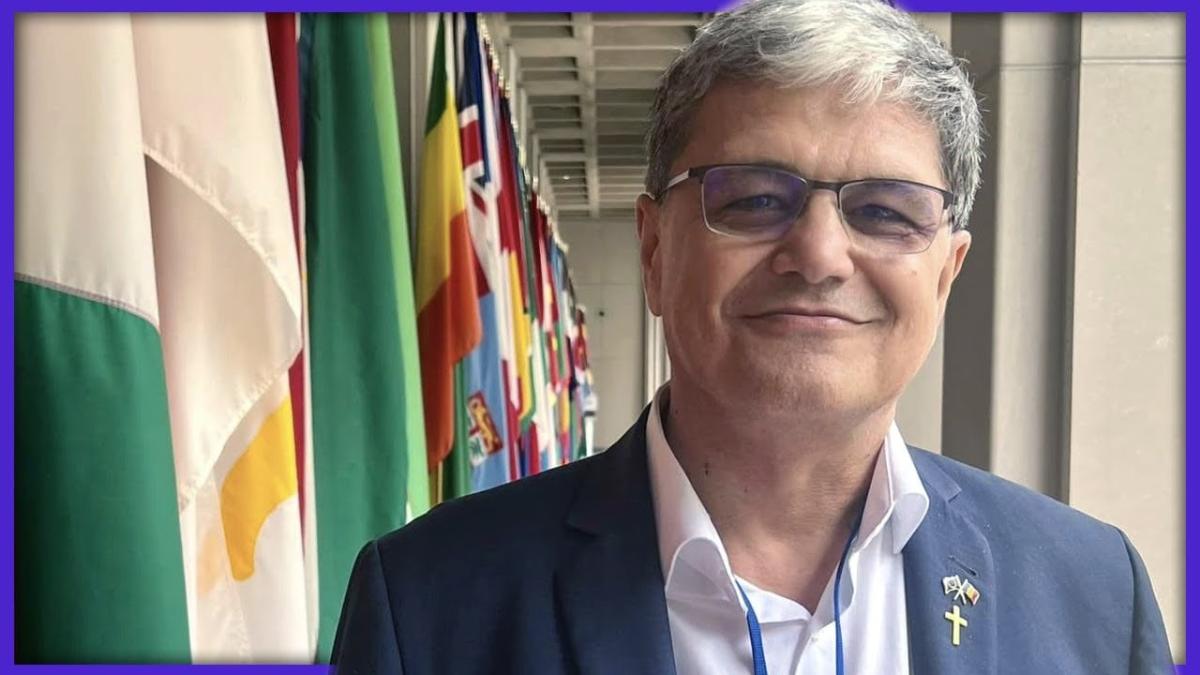 Boloș dă de înțeles cu zâmbetul pe buze că rupe pe genunchi antreprenorii în 2025. Ponta: E sadic un pic, îi place