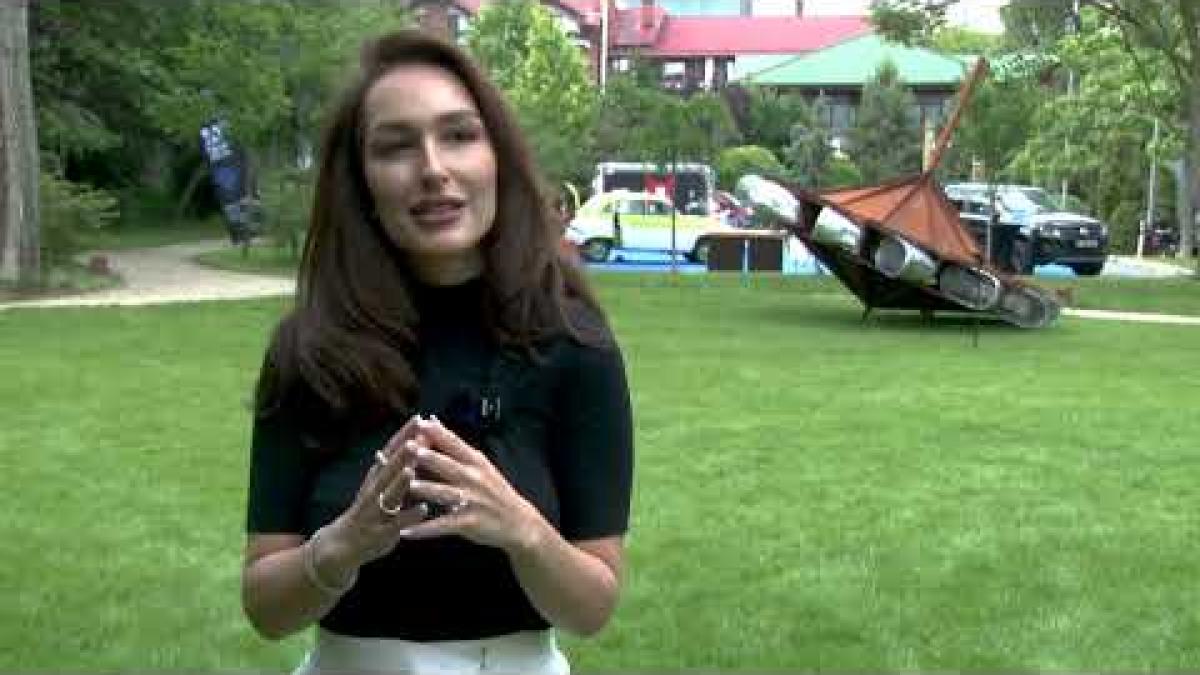 Participanții la RAD ART FAIR, interviuri exclusive la DC News TV