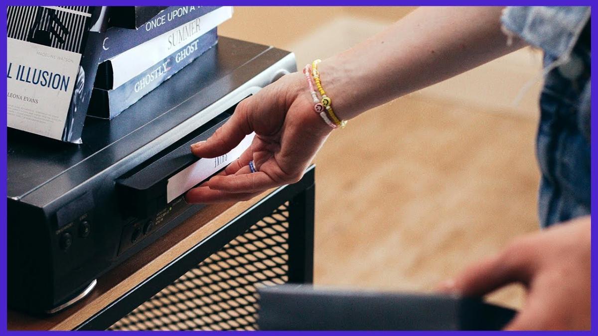 Bișnița cu casete video girată de Securitate, dovada că departamentul juca independent față de regim