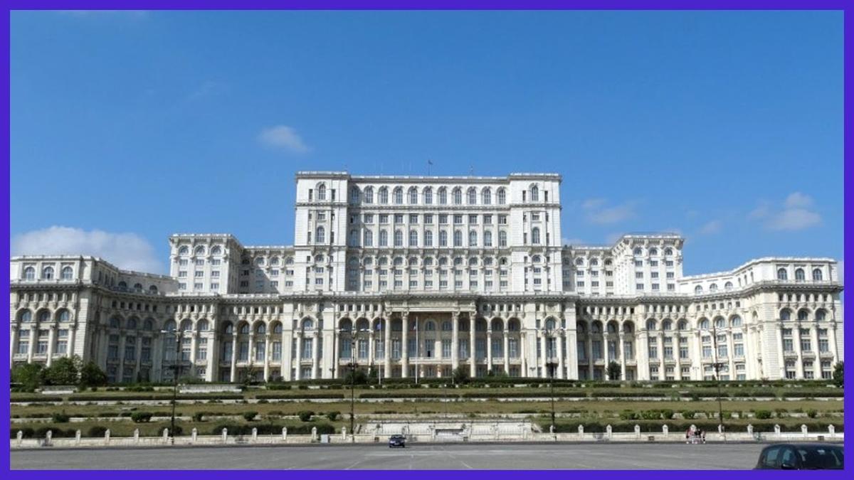 Statul cheltuie sume „absolut nesimțite” pentru partidele politice, spune europarlamentarul Vlad Gheorghe: Eu am avut buget de 17.000 euro
