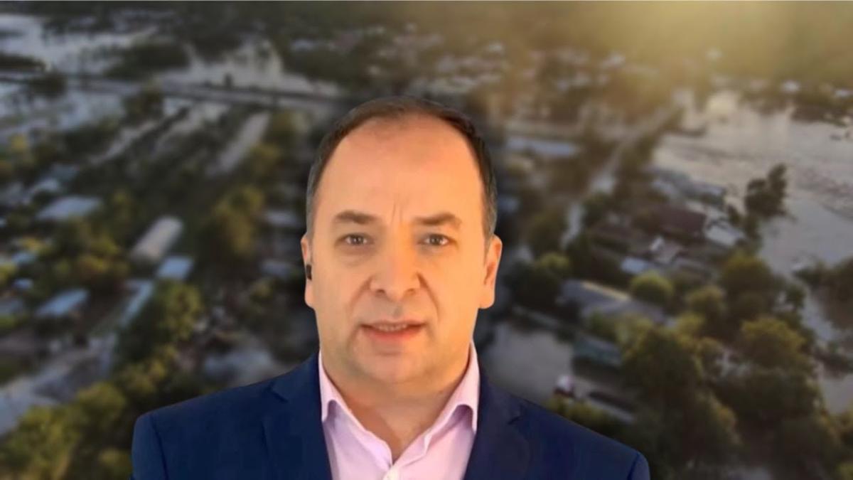 Protecția cetățenilor, la pământ în România. Negrescu: Doar câteva case aveau asigurare în zonele inundate / Se putea face mai mult