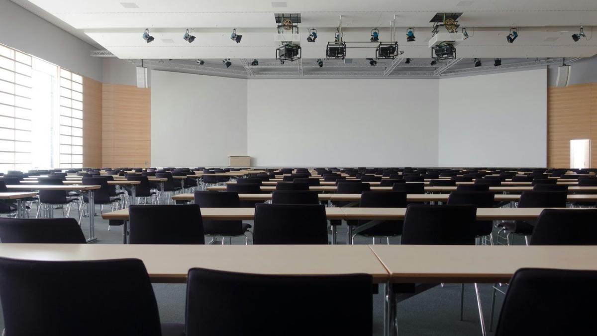 Învățământul românesc trebuie să depășească momentul „pas cu pas”. Rector ASE: Rămânem în urmă