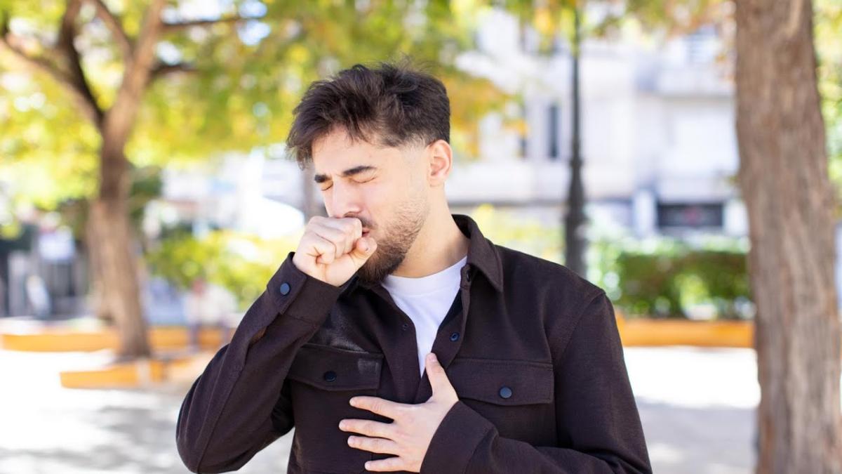Cât de periculoasă este, de fapt, tusea convulsivă. De ce în unele cazuri medicii nu pot face nimic