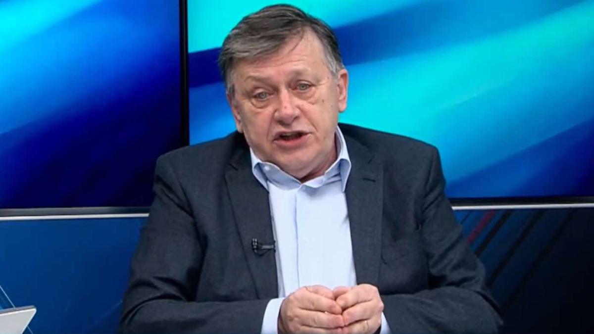 Crin Antonescu dorește ca România să fie republică prezidențială. Ce n-ar face niciodată dacă ar ajunge la Cotroceni
