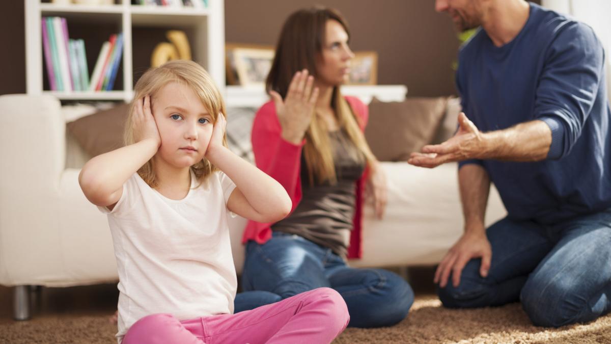 Care este, de fapt, explicația parentingului permisiv utilizat în ziua de azi? Ce nu mai fac părinții în relație cu proprii copii