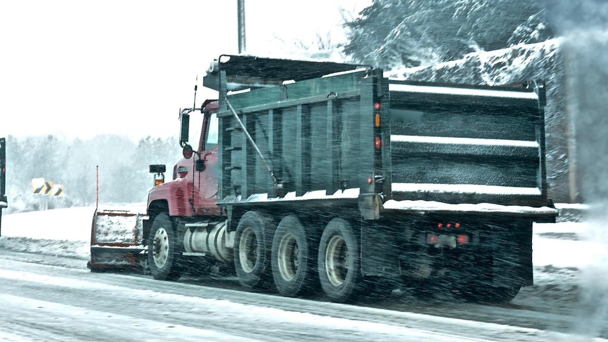 vehicle-3309389_1920