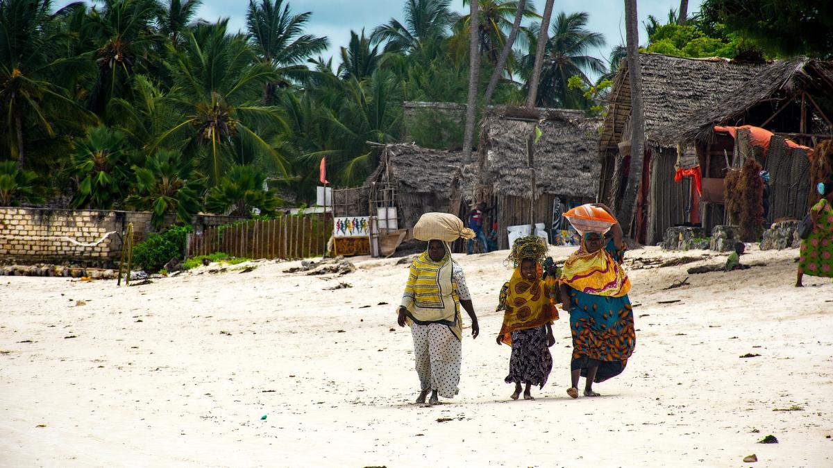 Puterea pașaportului românesc în Zanzibar. O româncă a povestit cât costă viața pe insulă, cum obții rezidența și ce avantaje ai