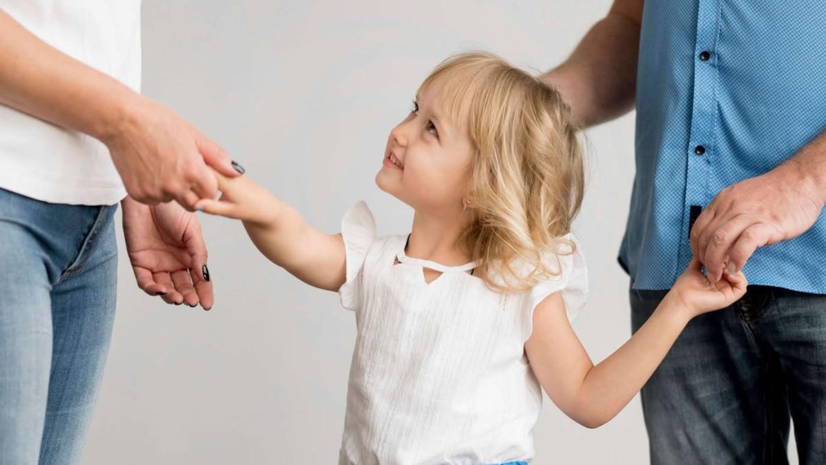 Cum le prezentăm copiilor noul partener după divorț