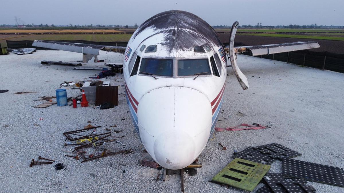 Ce nu trebuie să faci în cazul unui accident aviatic. Un pilot român a explicat care sunt consecințele momentelor de panică