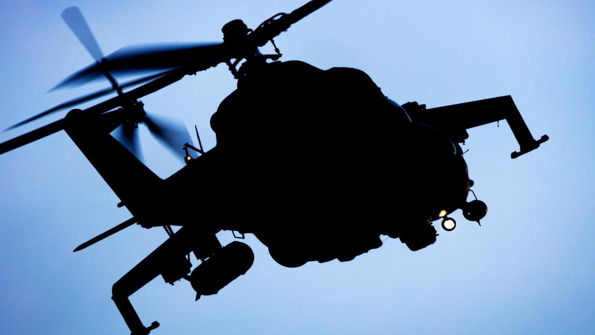Ce se întâmplă cu elicopterele de luptă, când dronele par să le ia locul. Cum evoluează tehnologia militară
