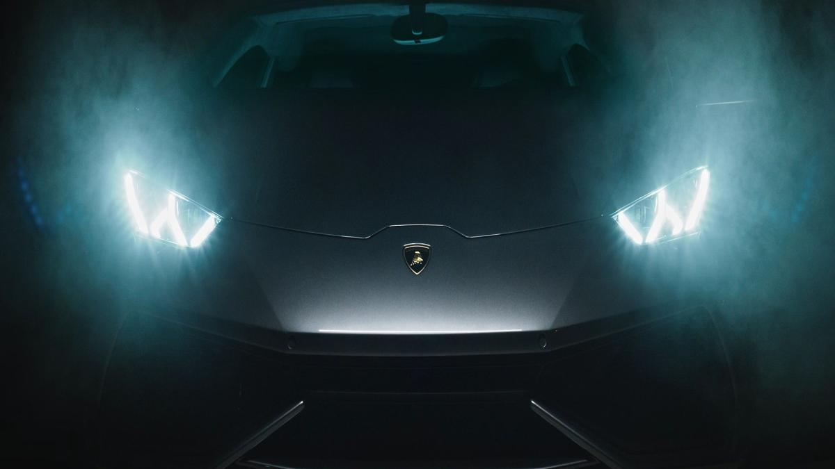 car-4028205_1920