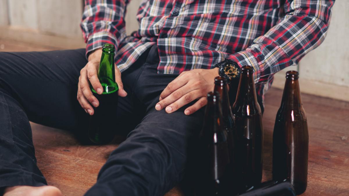 Prin ce trec copiii dacă părinții divorțează iar unul dintre ei este alcoolic