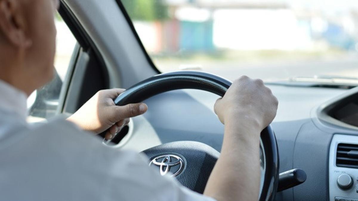 Reduceri la RCA și CASCO pentru șoferii responsabili! Titi Aur anunță: Asiguratorii încep să răsplătească educația rutieră