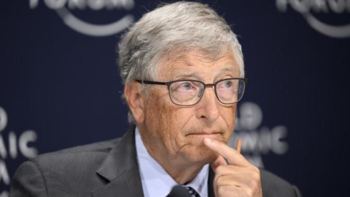 bill-gates_27900300