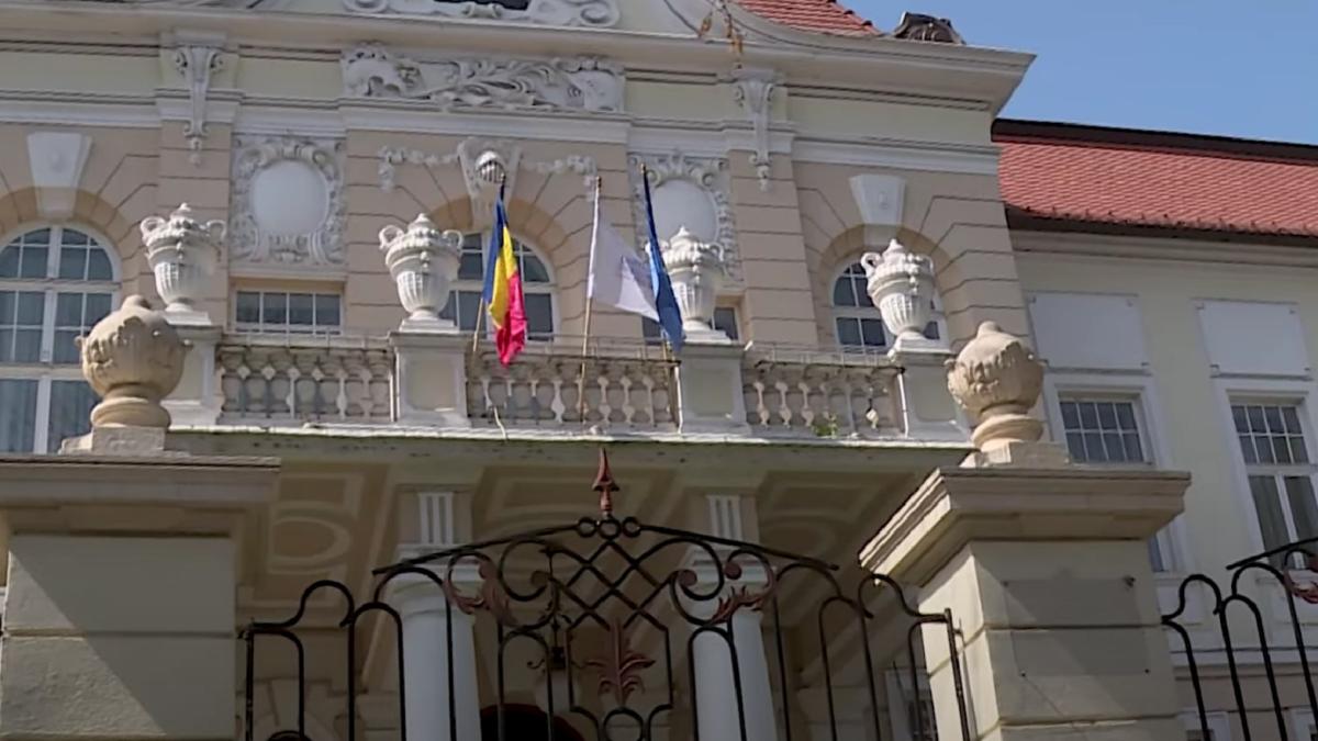 Ce are de oferit Universitatea „Lucian Blaga” din Sibiu studenților. Interviu cu rectorul Sorin Radu