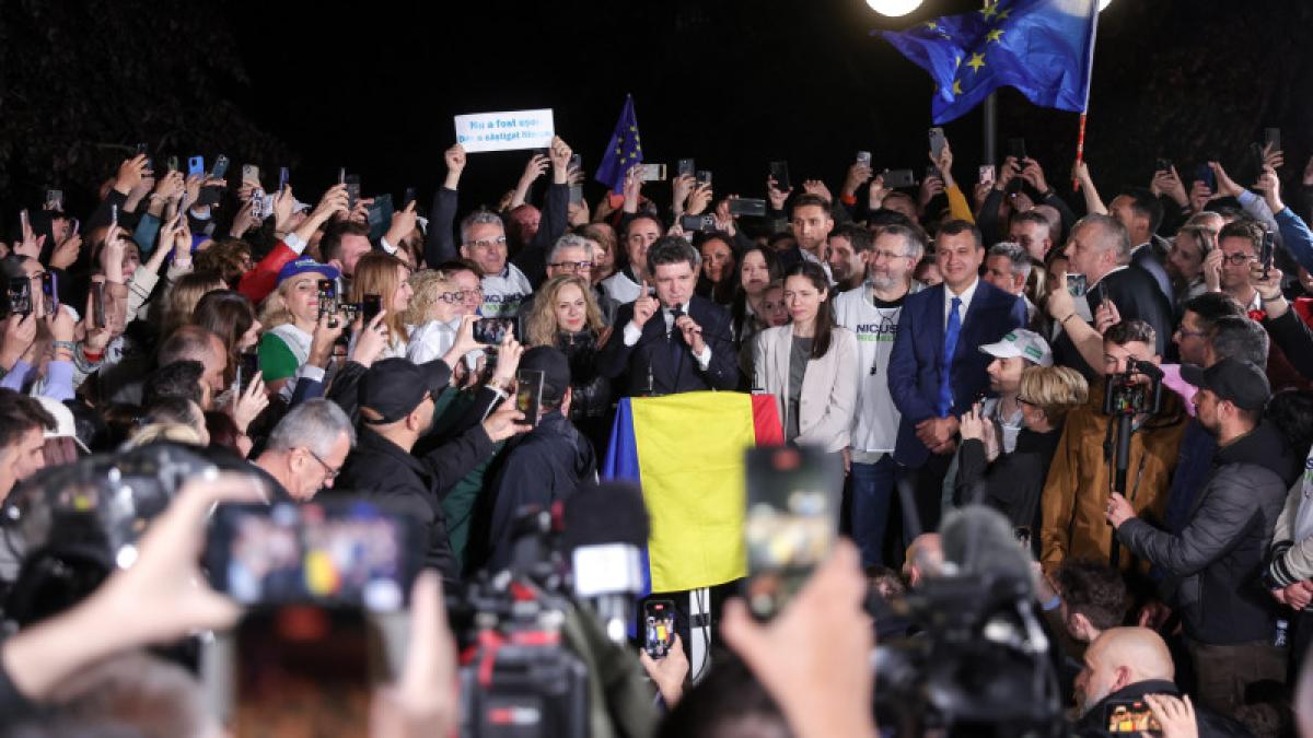 Negocierile pentru un nou Guvern continuă. Victor Ponta: Aşa ceva nu am mai văzut