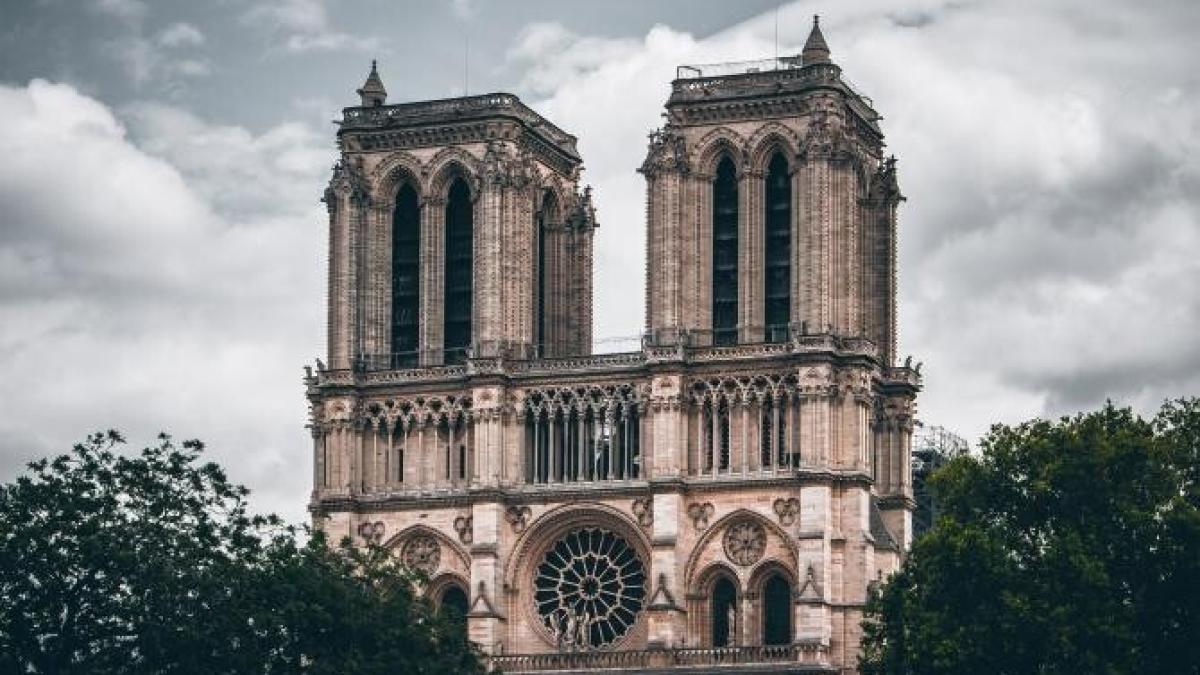 Când se vor redeschide turnurile Catedralei Notre-Dame pentru vizitatori