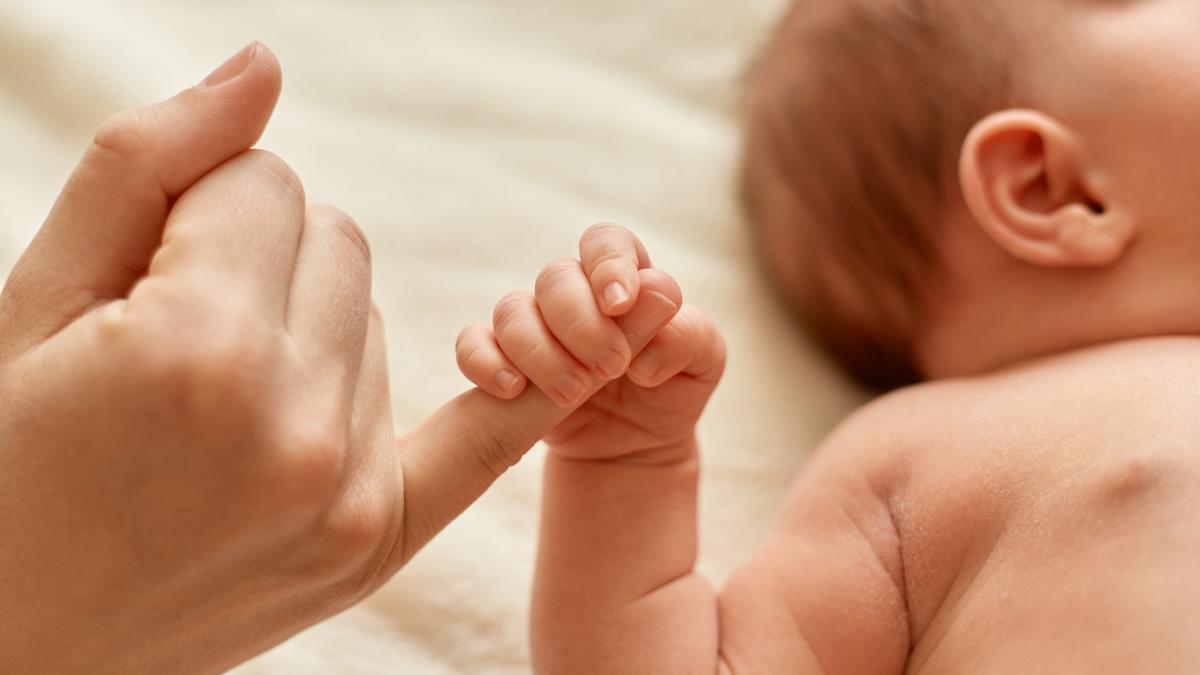 Pericolul neașteptat care poate apărea după naștere. Avertismentul unui medic primar