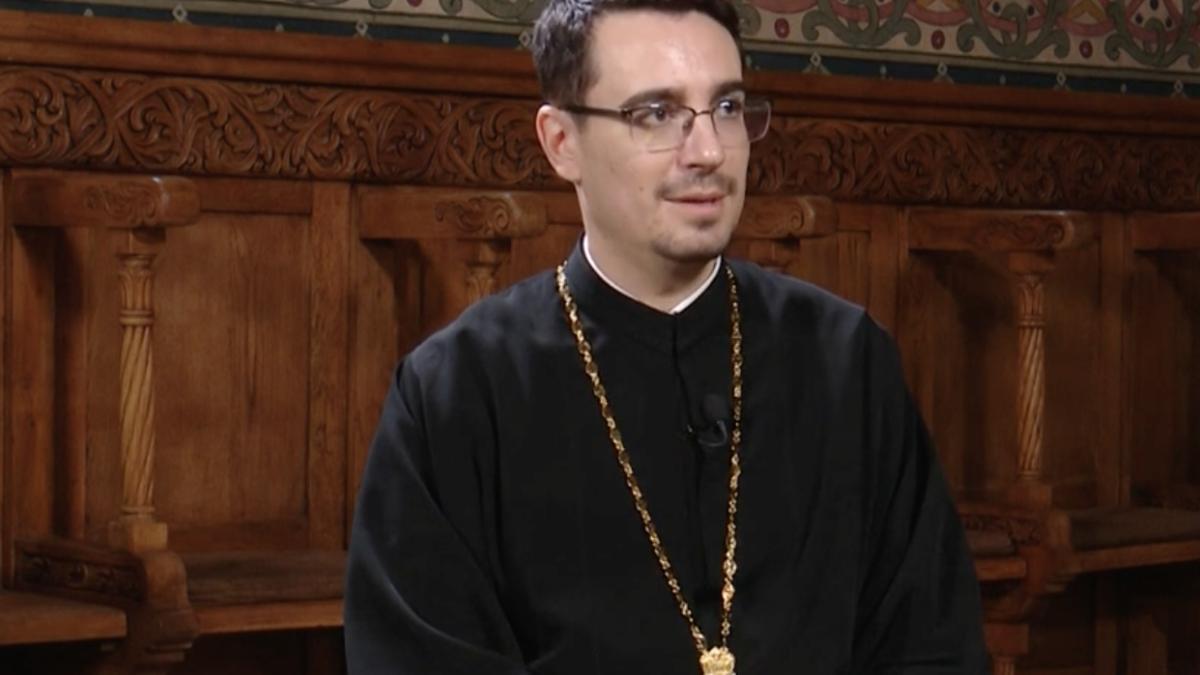 Pr. dr. Adrian Agachi, purtătorul de cuvânt al Patriarhiei Române, la DC Edu