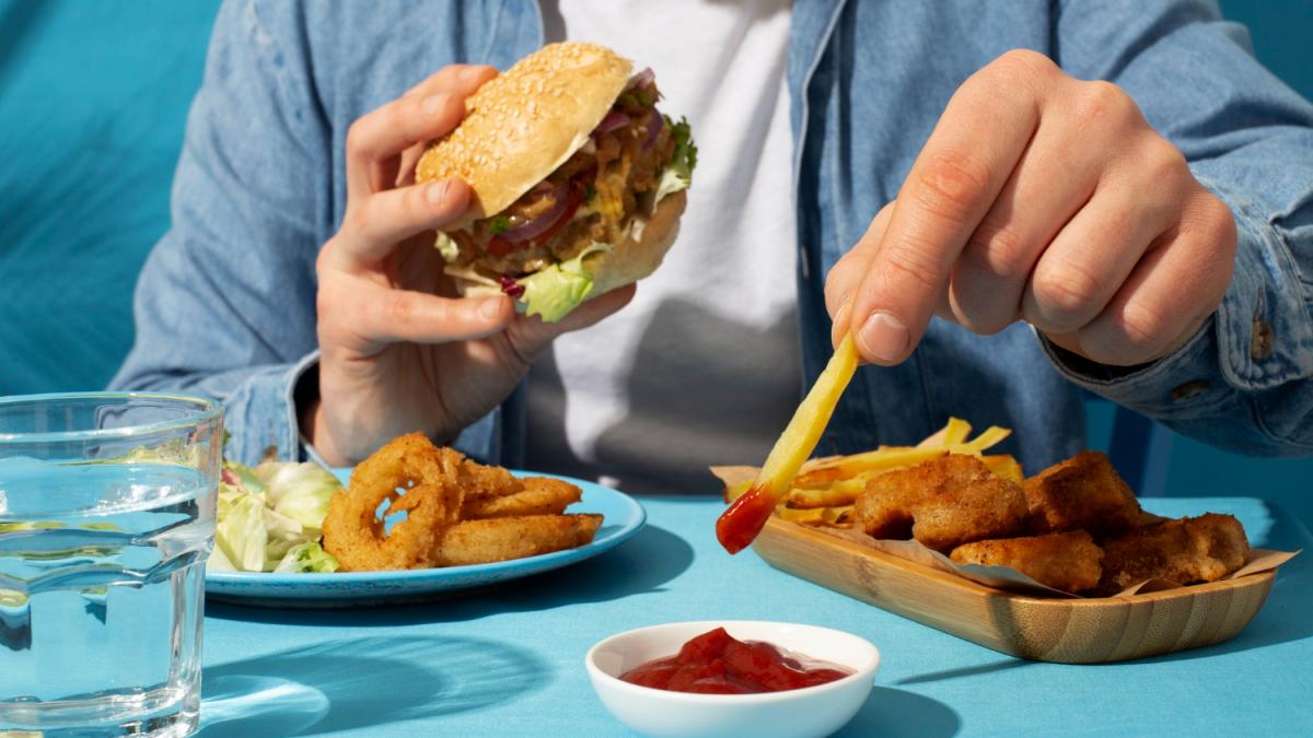 Cât de nociv este felul în care ne raportăm la alimentație? Adevărul despre care nimeni nu vorbește