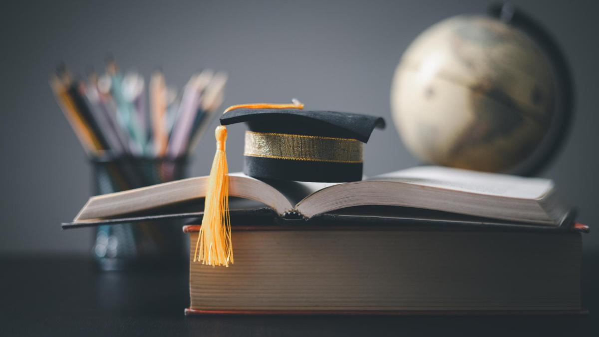 Elitele politice și sistemul educațional. Ce trebuie să învățăm din trecut. Prof. univ. dr. Dumitru Borțun dă un exemplu tăios